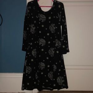 black and white dress with elephants